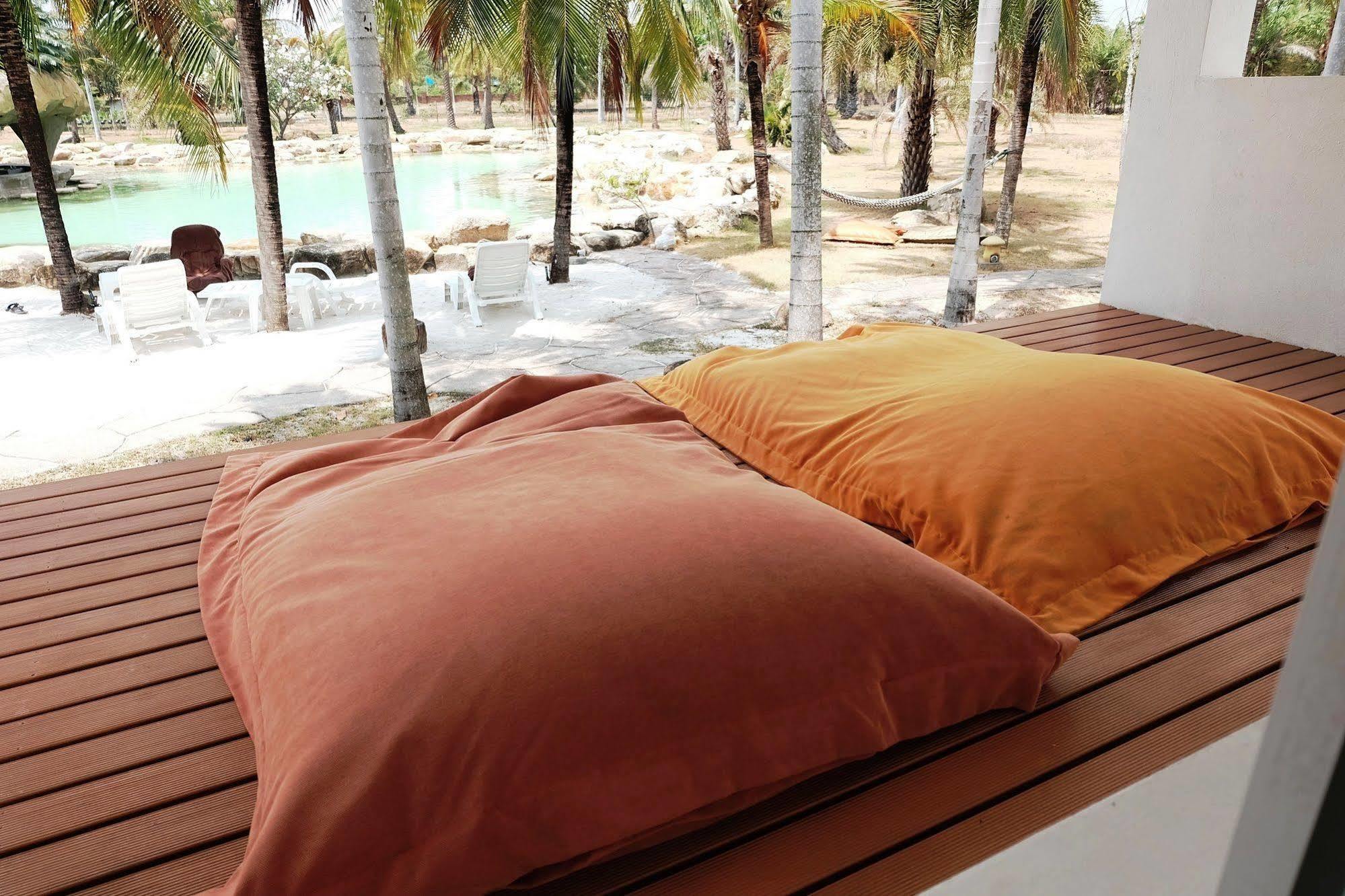 Ohana Resort And Restaurant Rayong Esterno foto